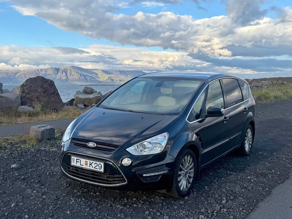 2012 Ford S-Max