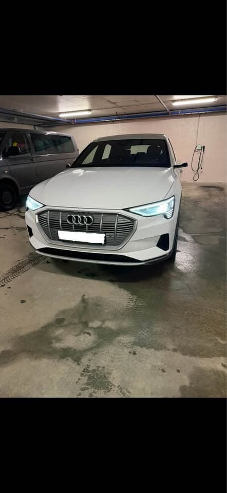 2020 Audi e-tron 50