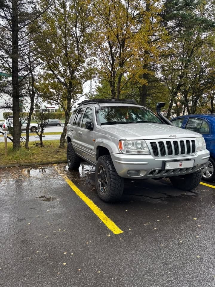 2004 Jeep Grand Cherokee