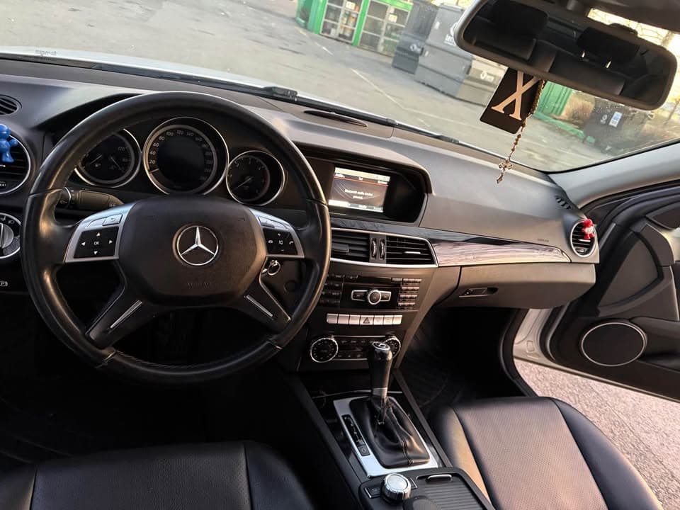2013 Mercedes-Benz C-Class 200