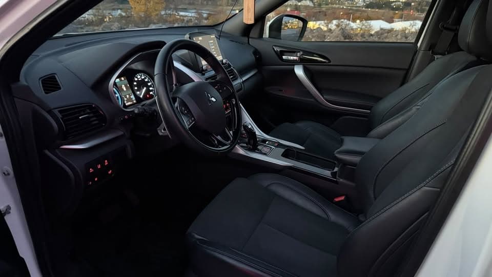 2022 Mitsubishi Eclipse Cross PHEV