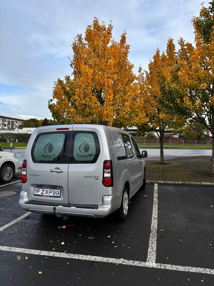 2015 Peugeot Partner