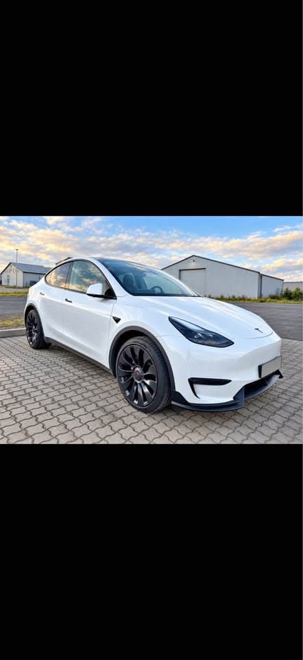2022 Tesla Model Y LR