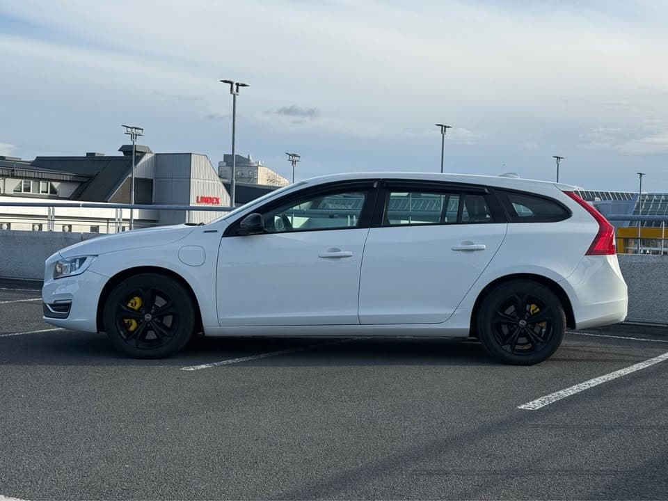 2017 Volvo V60