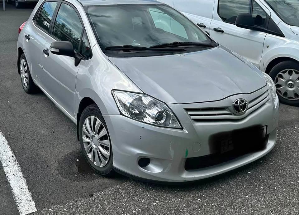 2011 Toyota Auris