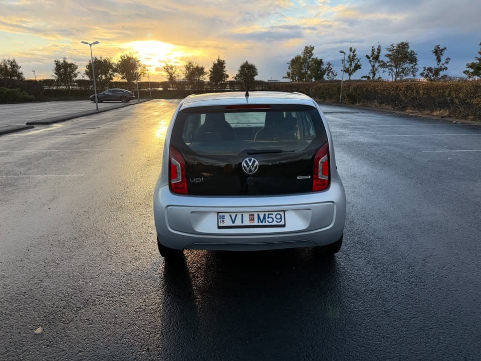 2015 Volkswagen up!