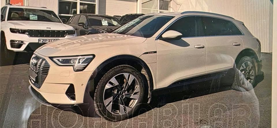Audi e-tron 55