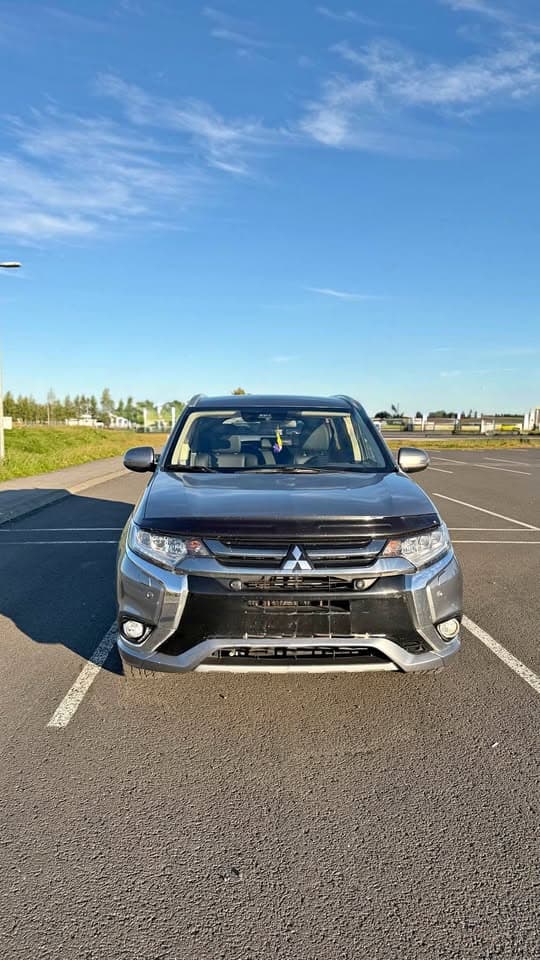 2018 Mitsubishi Outlander PHEV