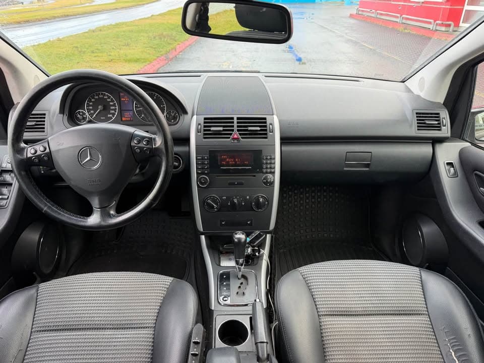 2010 Mercedes-Benz A180