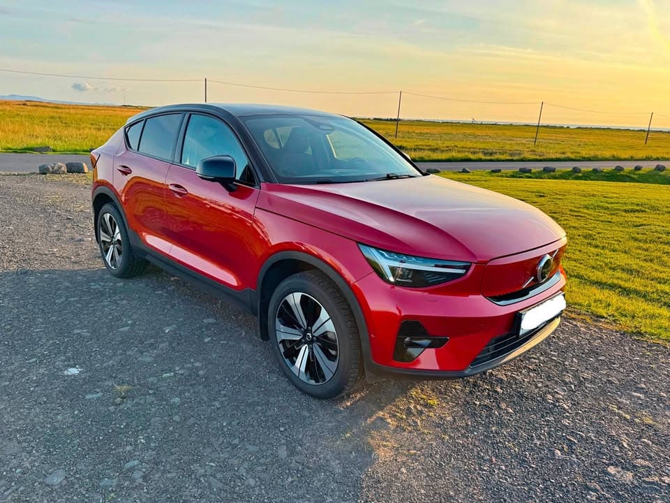 2022 Volvo C40