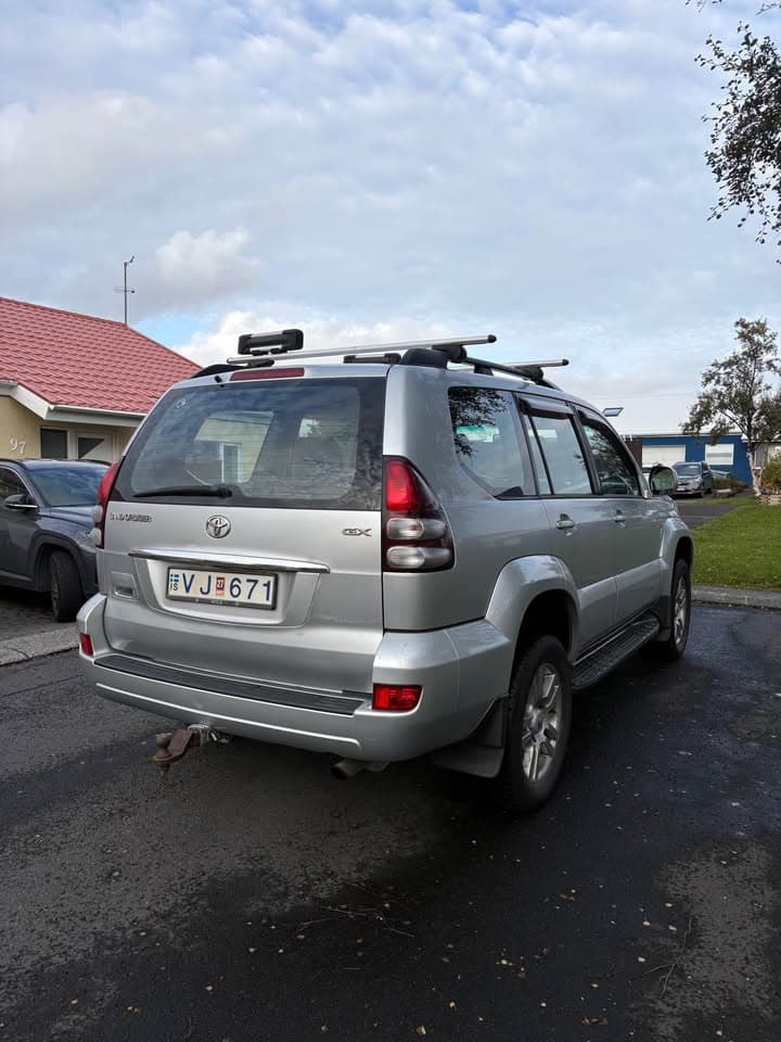 2004 Toyota Land Cruiser 120