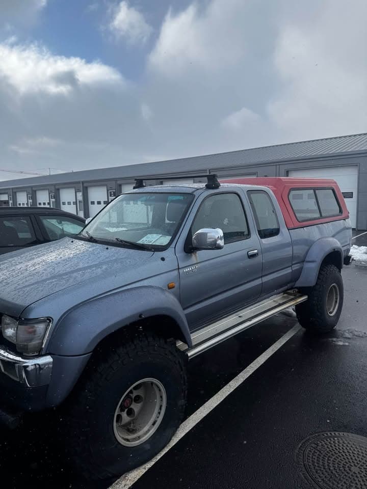 1999 Toyota Hilux