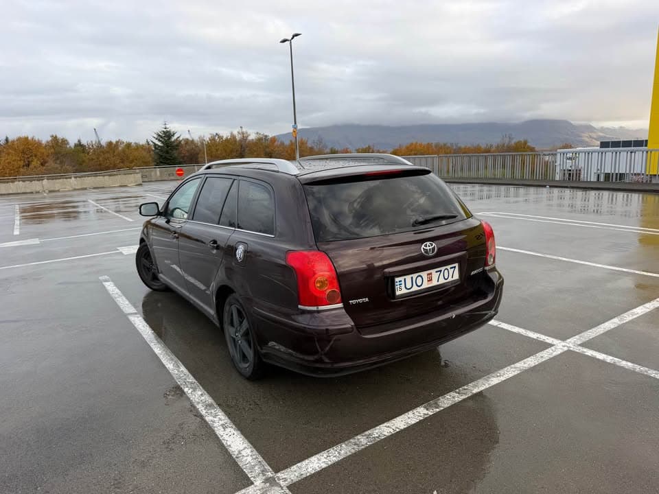 2006 Toyota Avensis