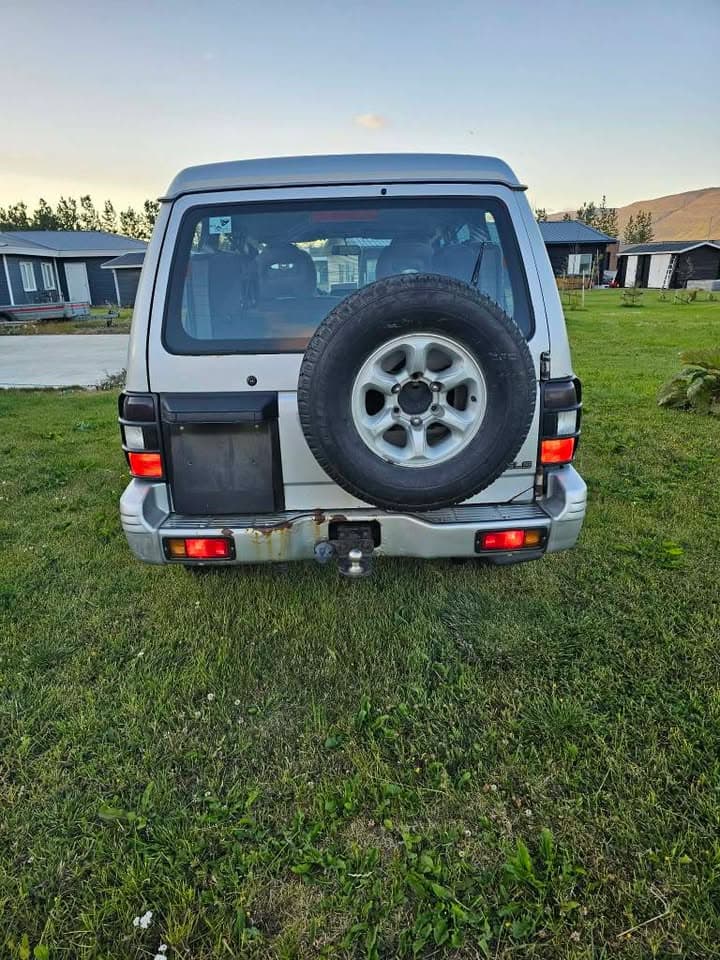 1998 Mitsubishi Pajero