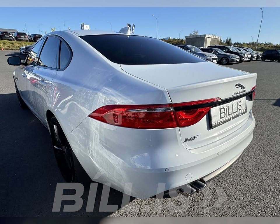 2018 Jaguar XF