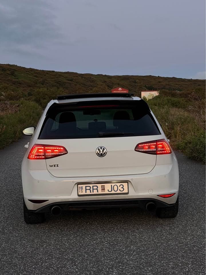 2016 Volkswagen Golf GTI