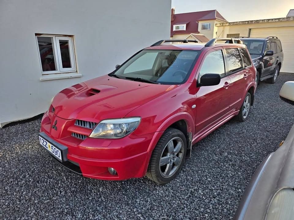 2005 Mitsubishi Outlander
