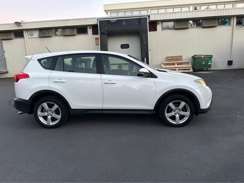 2015 Toyota RAV4