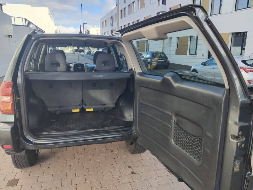 2005 Toyota RAV4