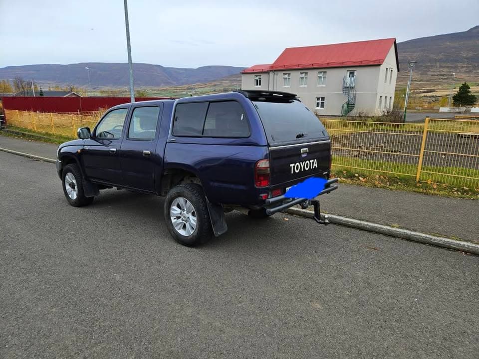 2005 Toyota Hilux