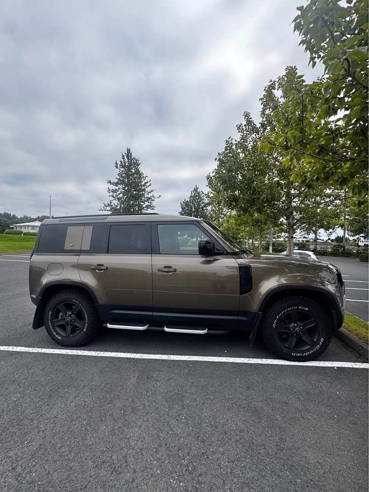 2020 Land Rover Defender 110 D240 S
