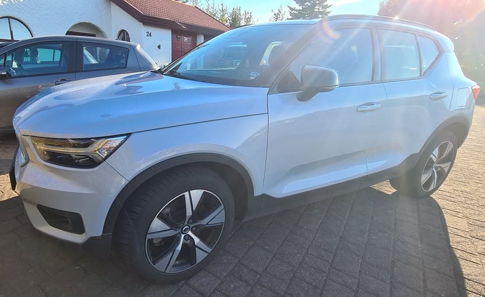 2021 Volvo XC40