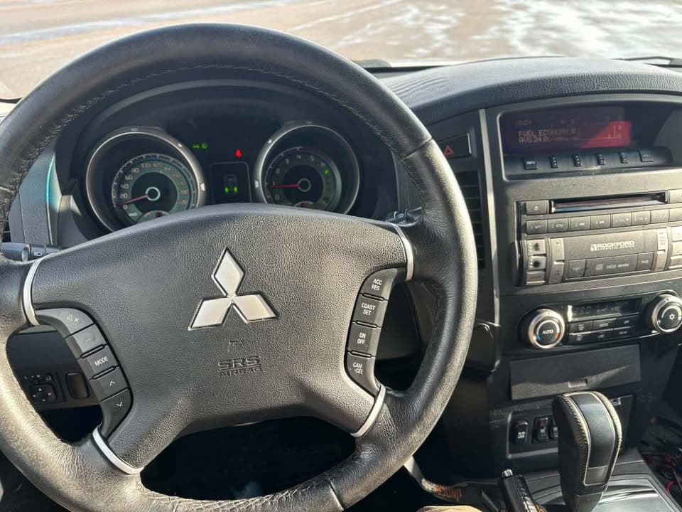 2007 Mitsubishi Pajero
