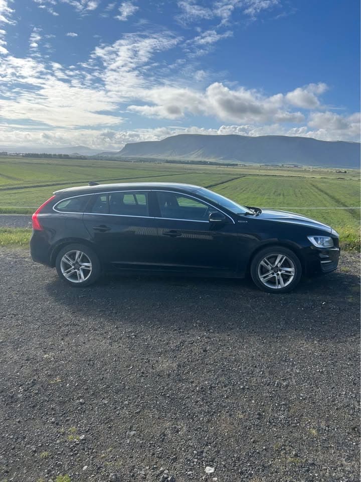 2017 Volvo V60