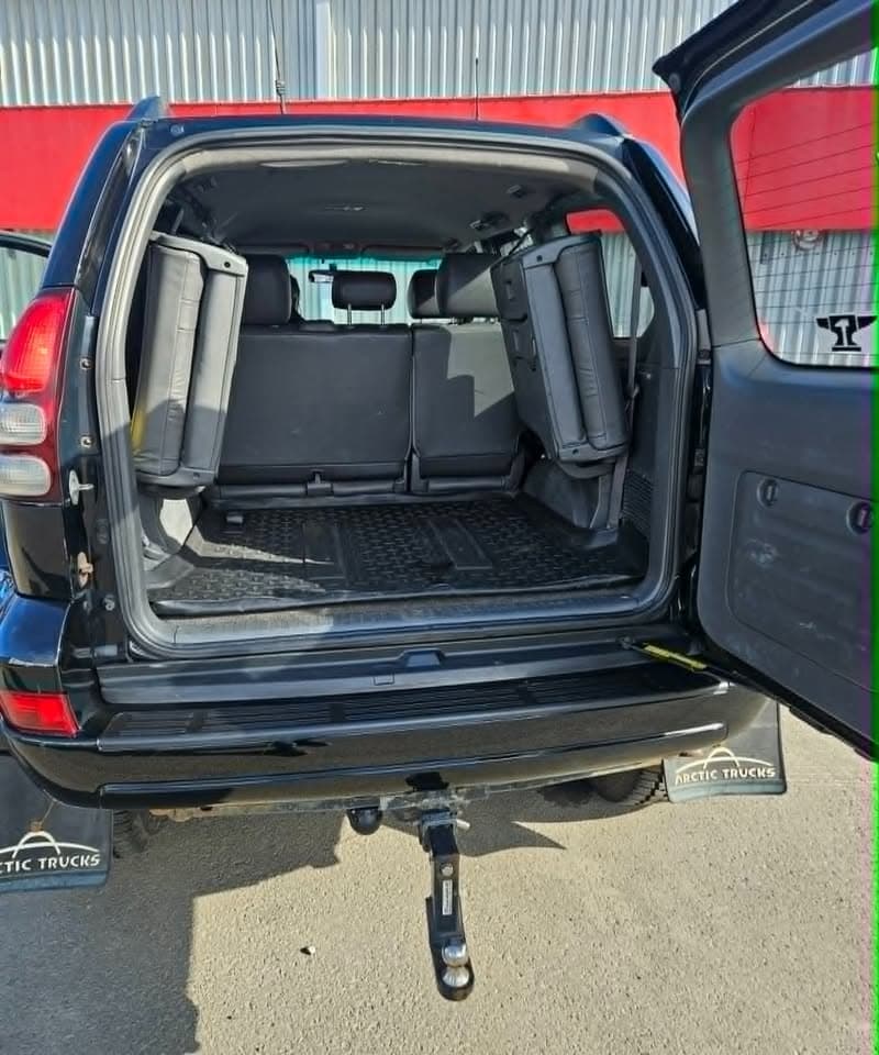 2004 Toyota Land Cruiser