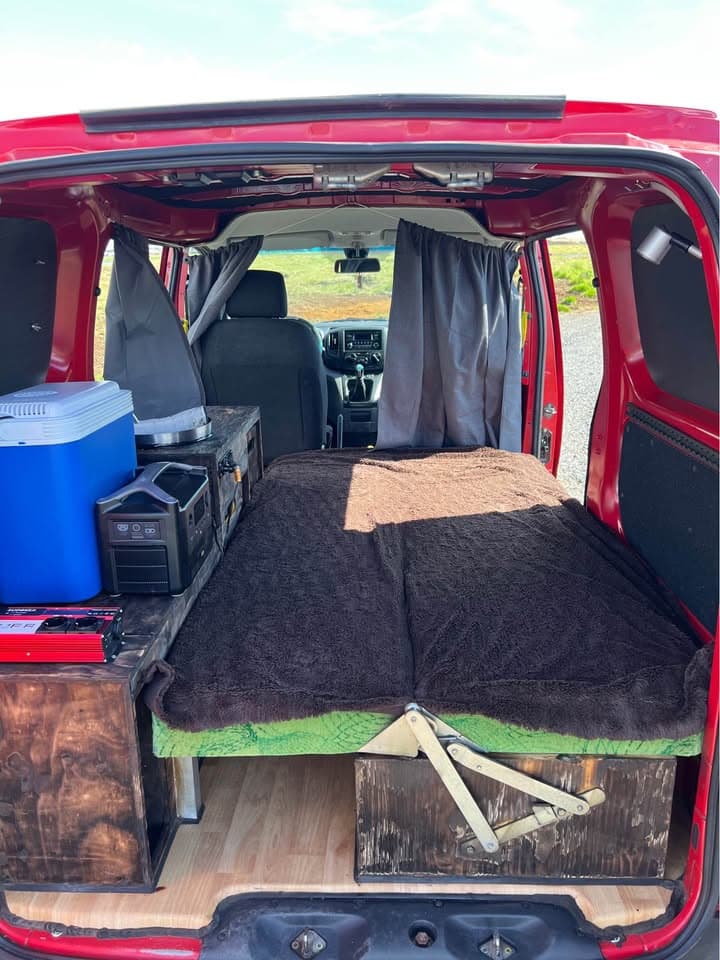 2017 Nissan NV200