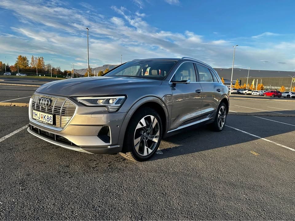 2019 Audi e-tron 55