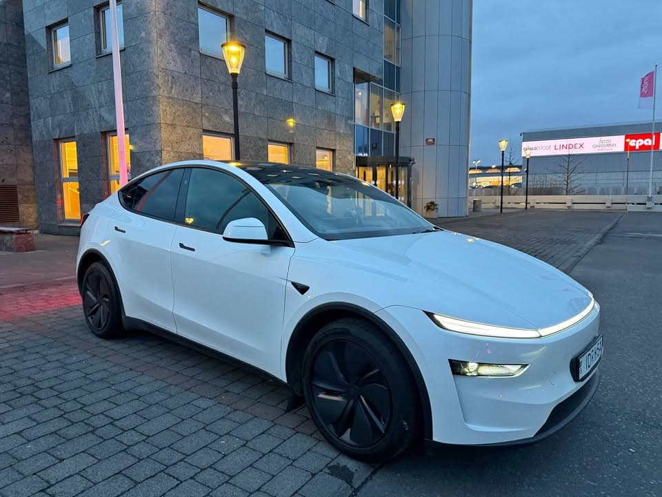 2026 Tesla Model Y