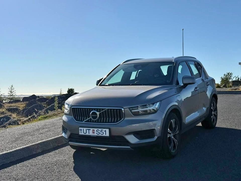 2020 Volvo XC40