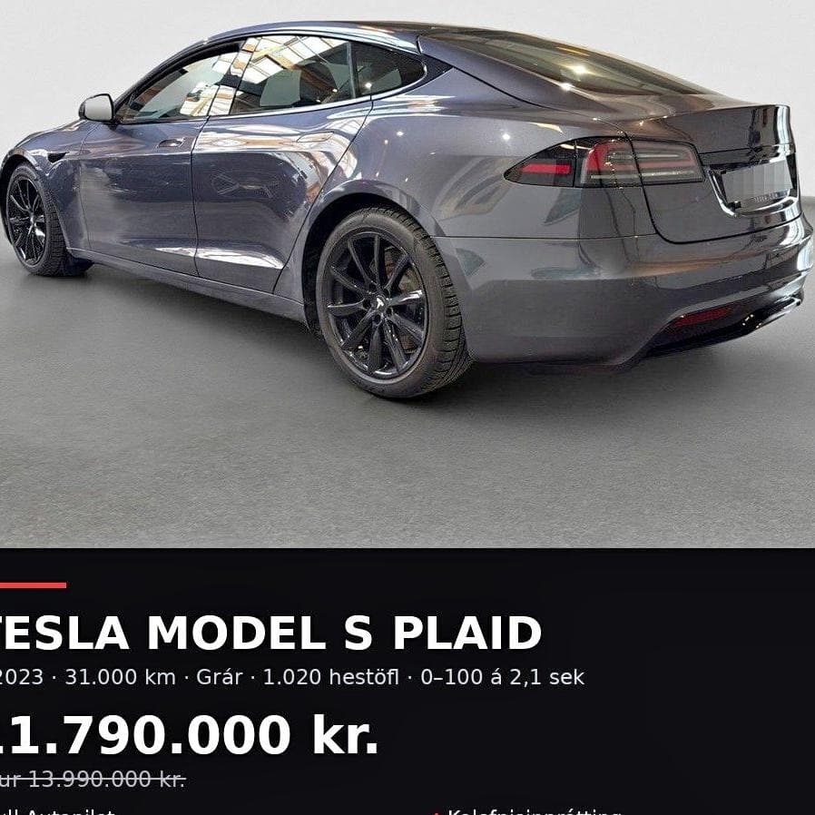 2023 Tesla Model S Plaid