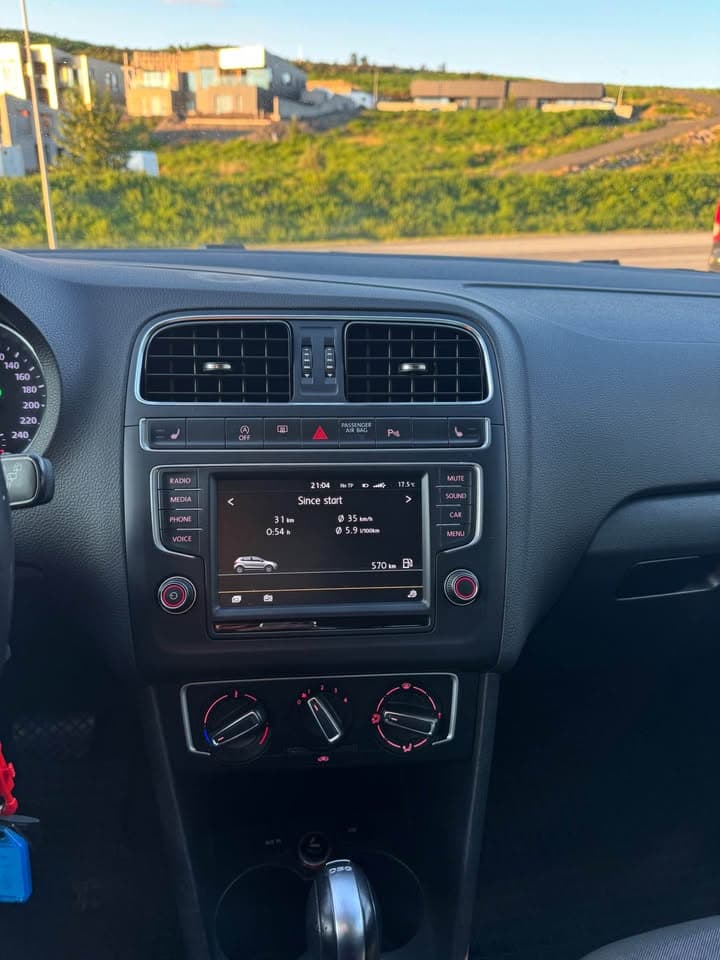 2016 Volkswagen Polo