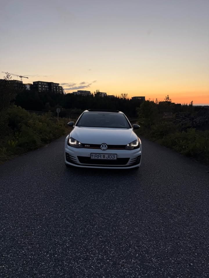 2016 Volkswagen Golf GTI