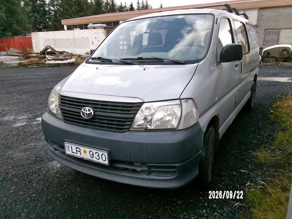 2006 Toyota Hiace