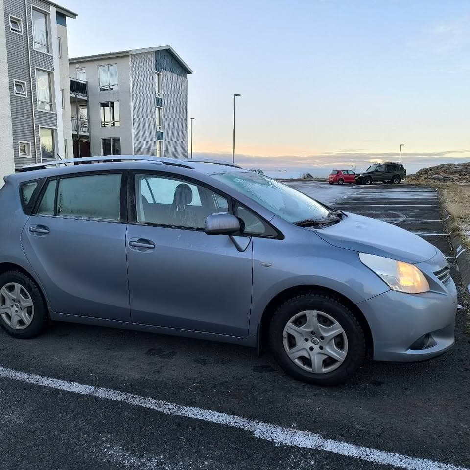 2012 Toyota Verso