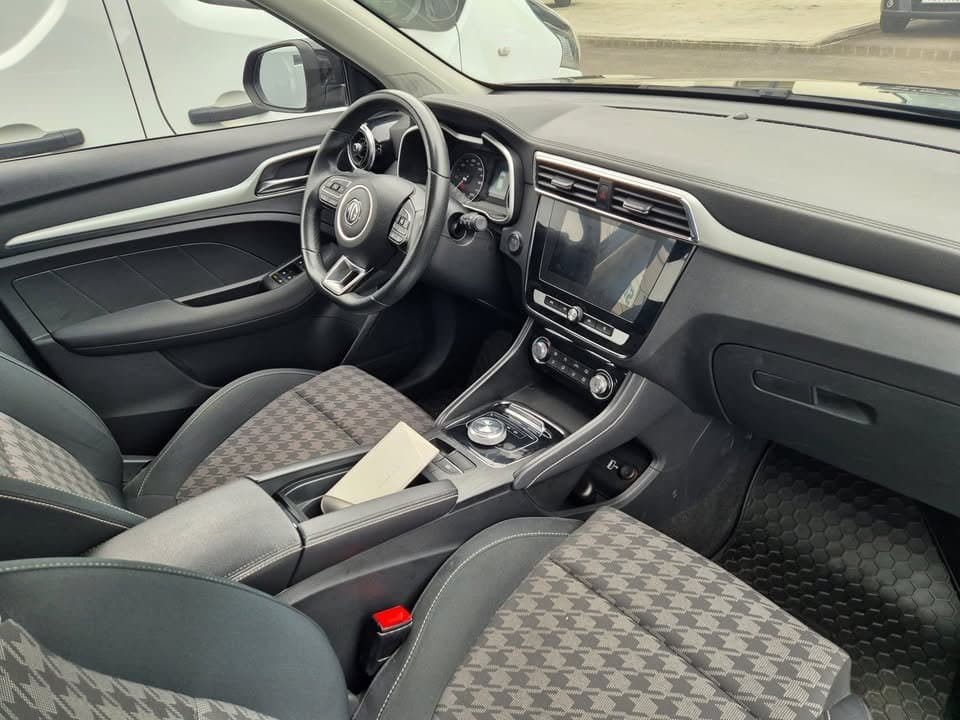 2020 MG ZS