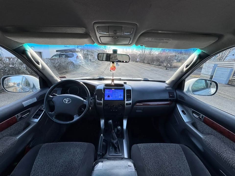 2005 Toyota Land Cruiser J120 GX