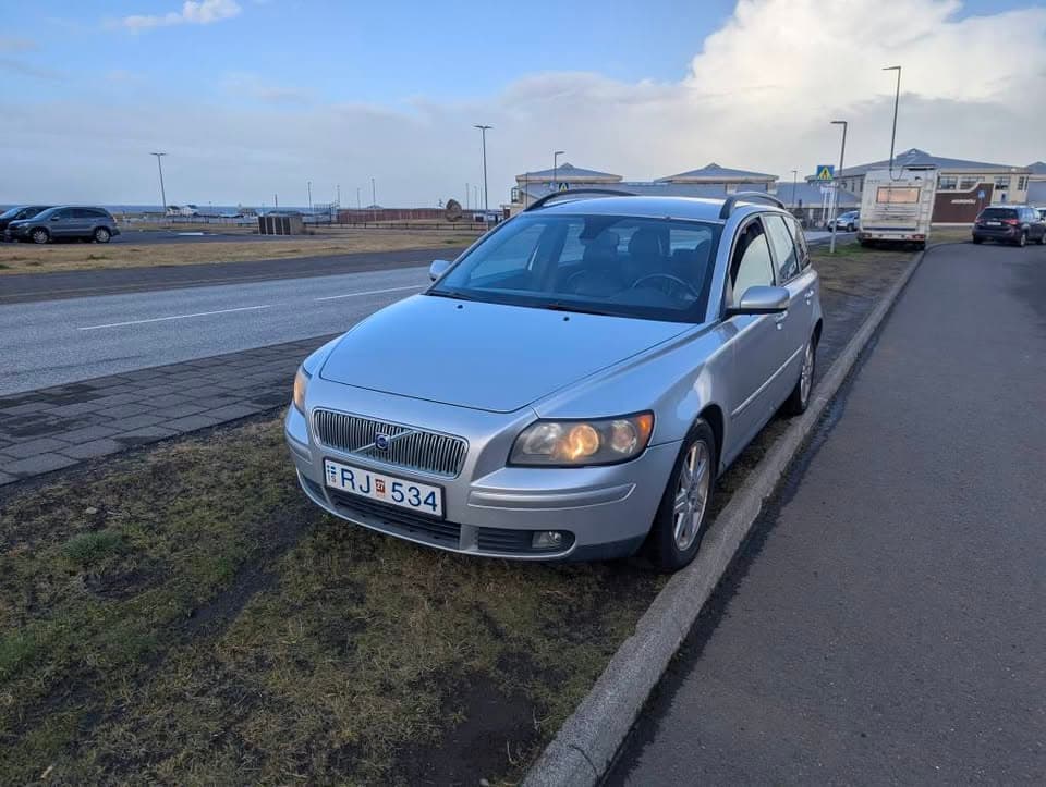 2005 Volvo V50