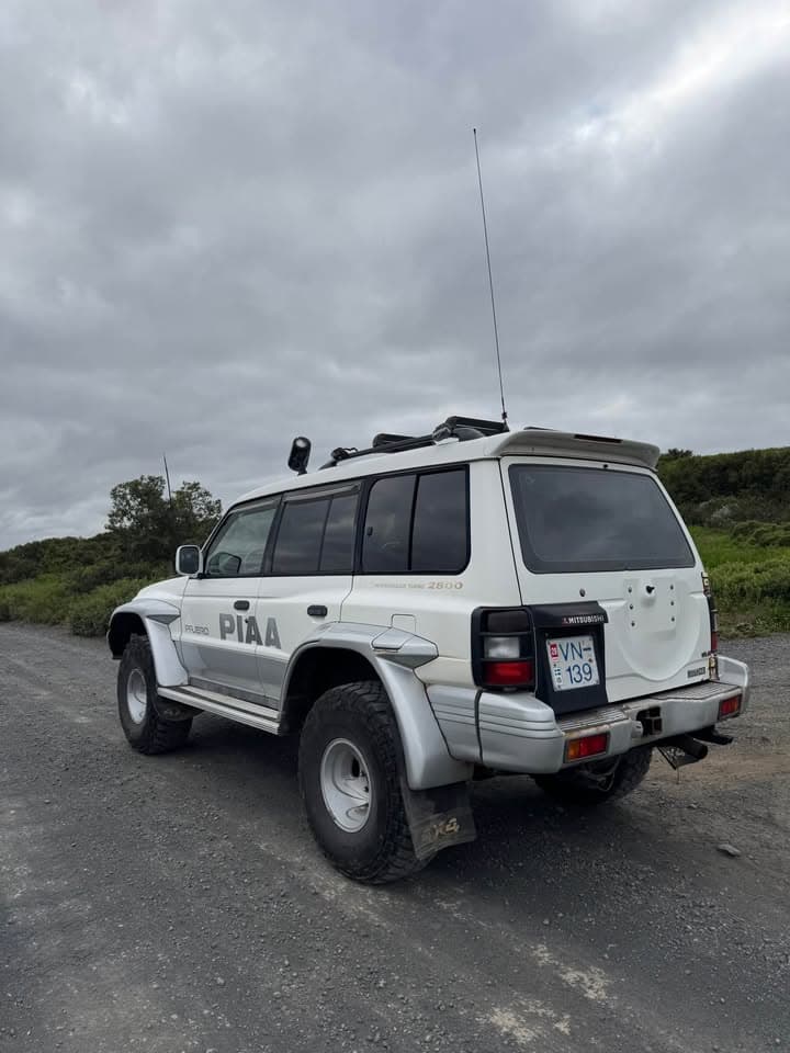 1998 Mitsubishi Pajero