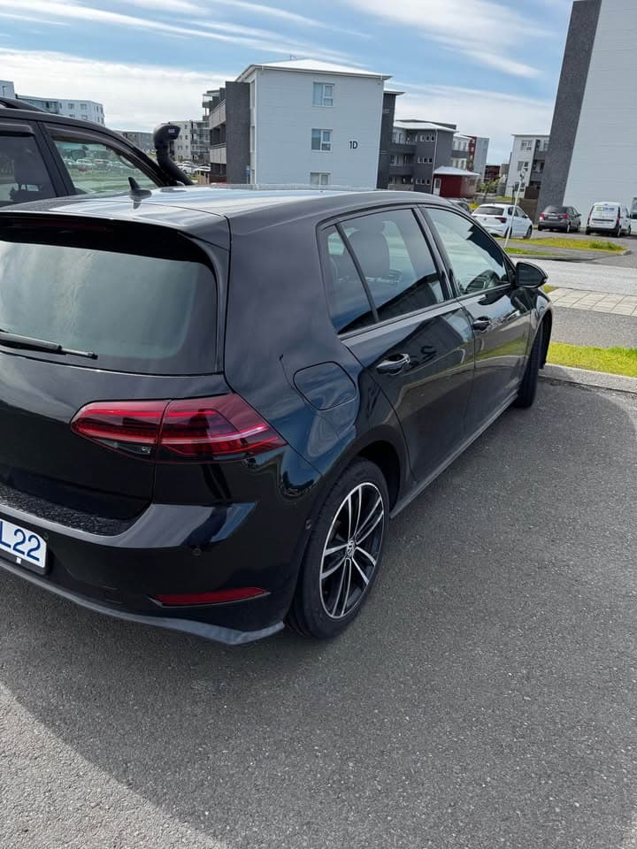 2018 Volkswagen Golf GTE