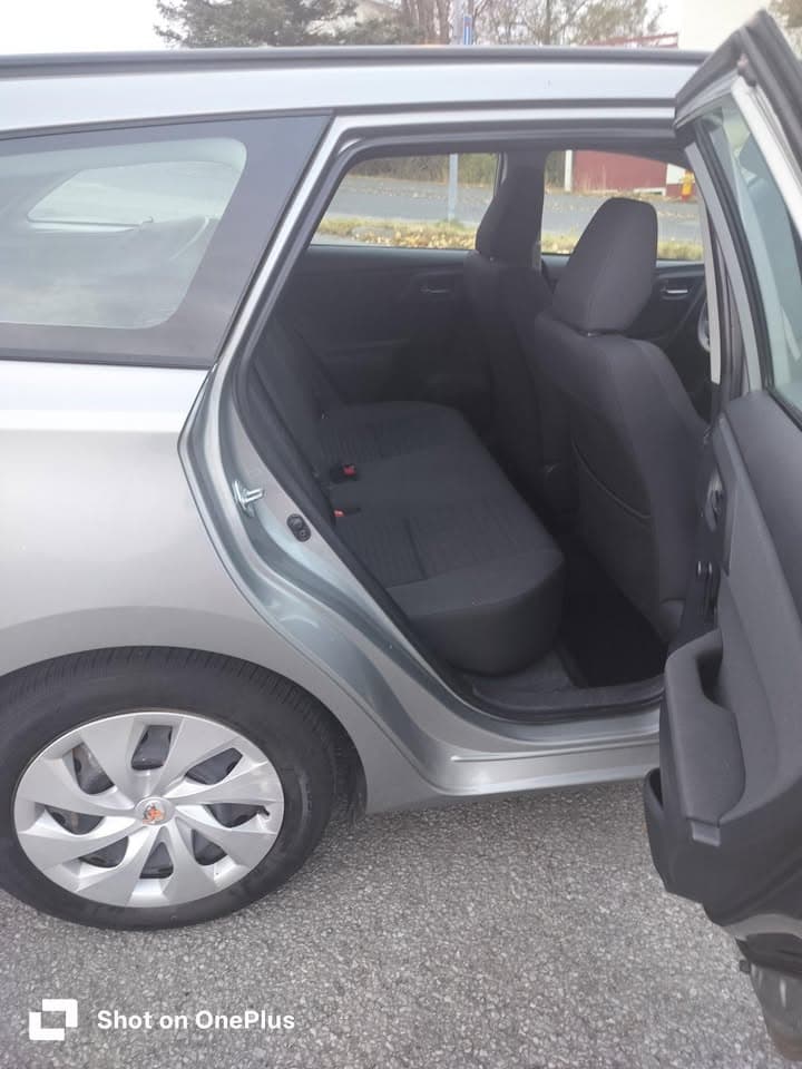 2016 Toyota Auris