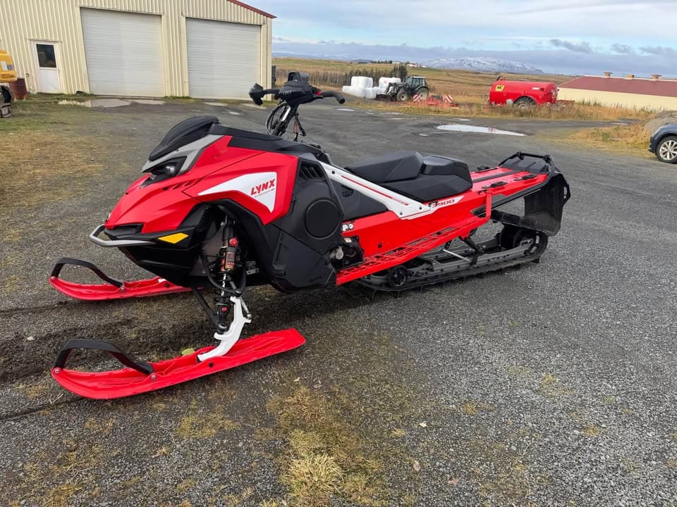 2023 Lynx Shredder RE 3900