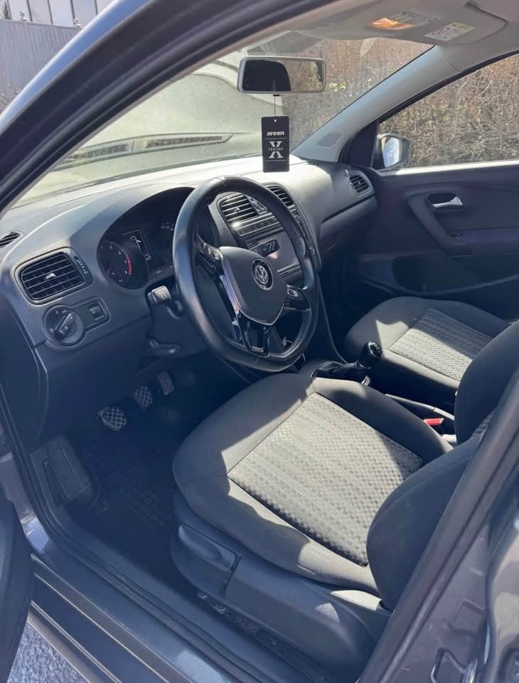 2016 Volkswagen Polo