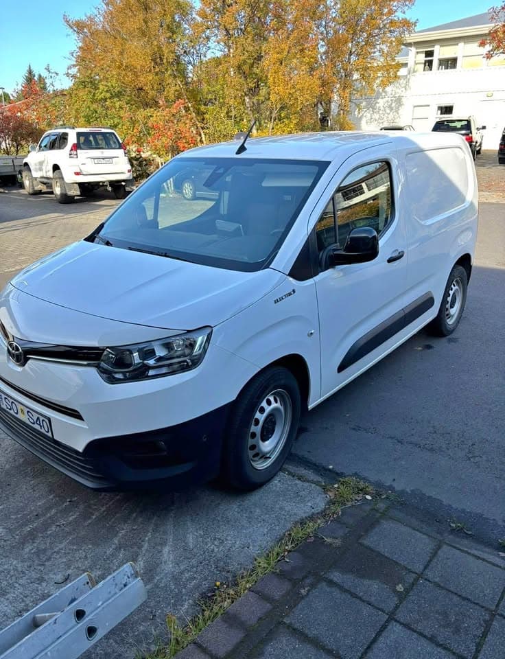 2022 Toyota Proace City Electric