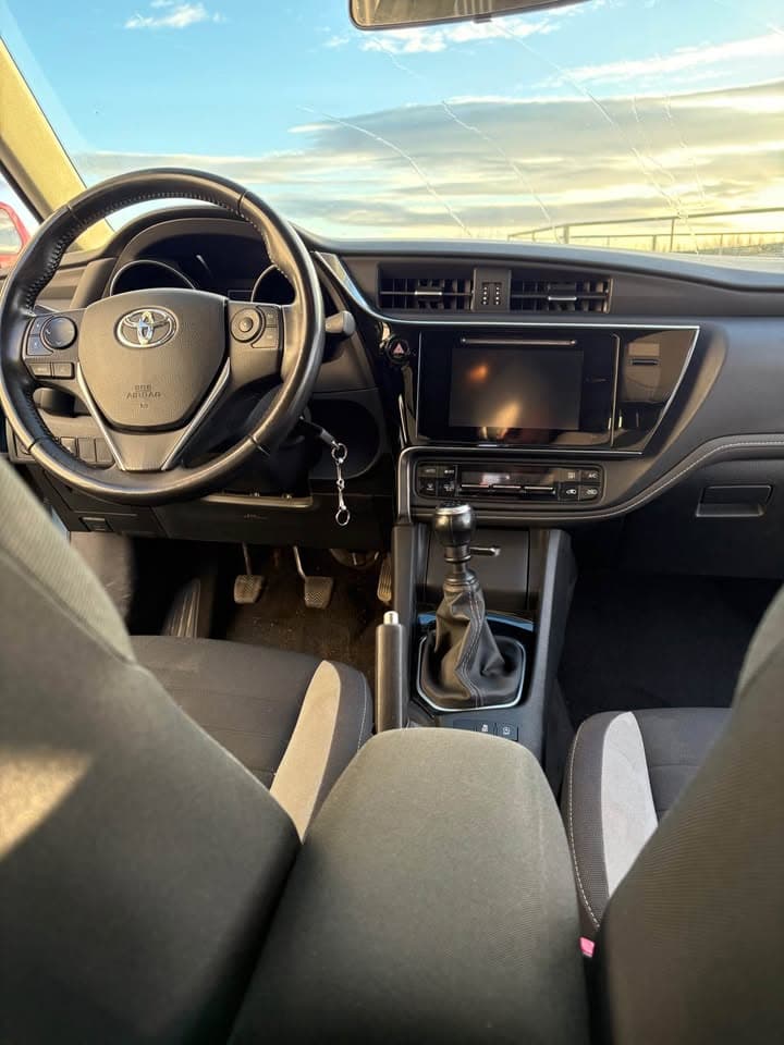 2015 Toyota Auris
