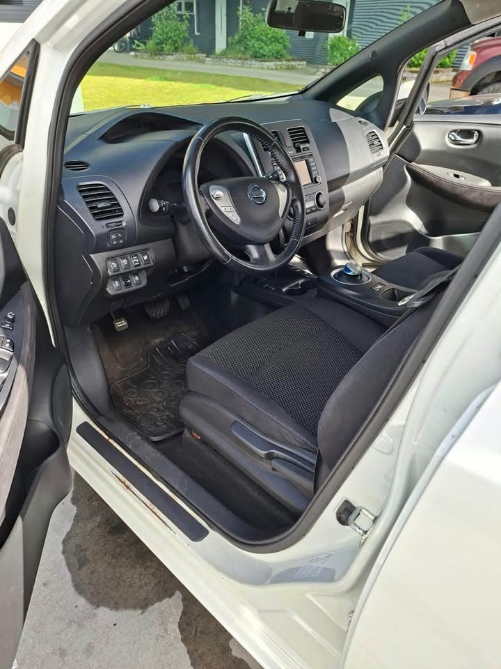 2014 Nissan Leaf