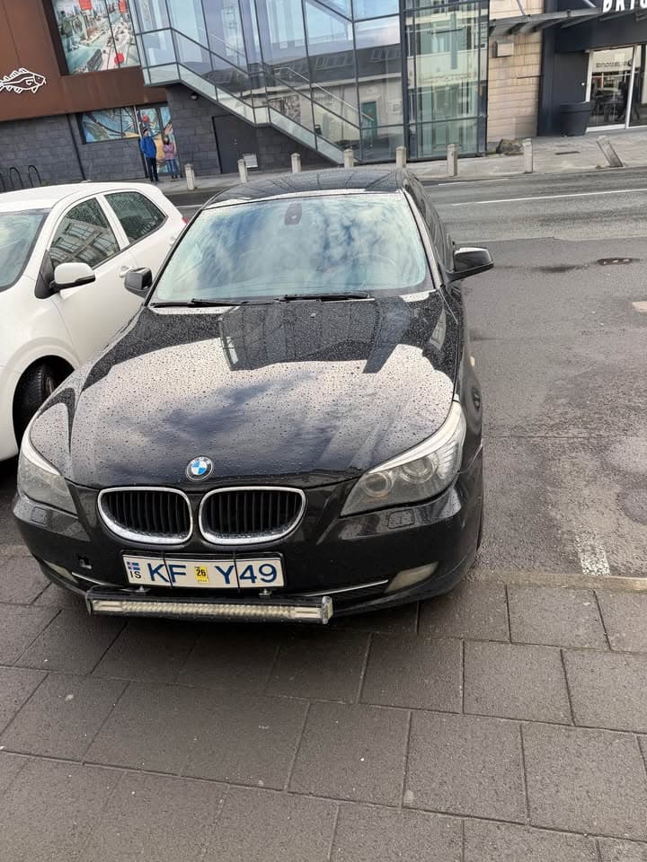 2009 BMW E60 520d